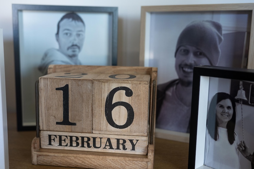 A photo of the monument with the date February 16 on the front. 